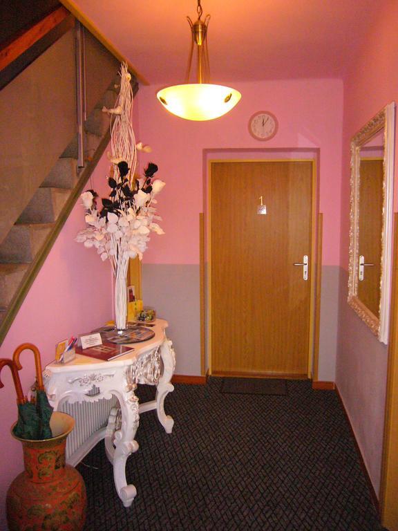 Pension Villa Marit Прага Екстер'єр фото