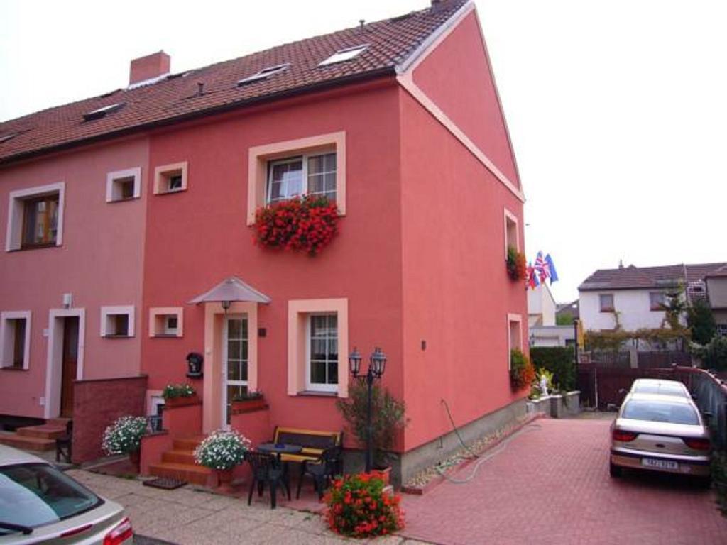 Pension Villa Marit Прага Екстер'єр фото