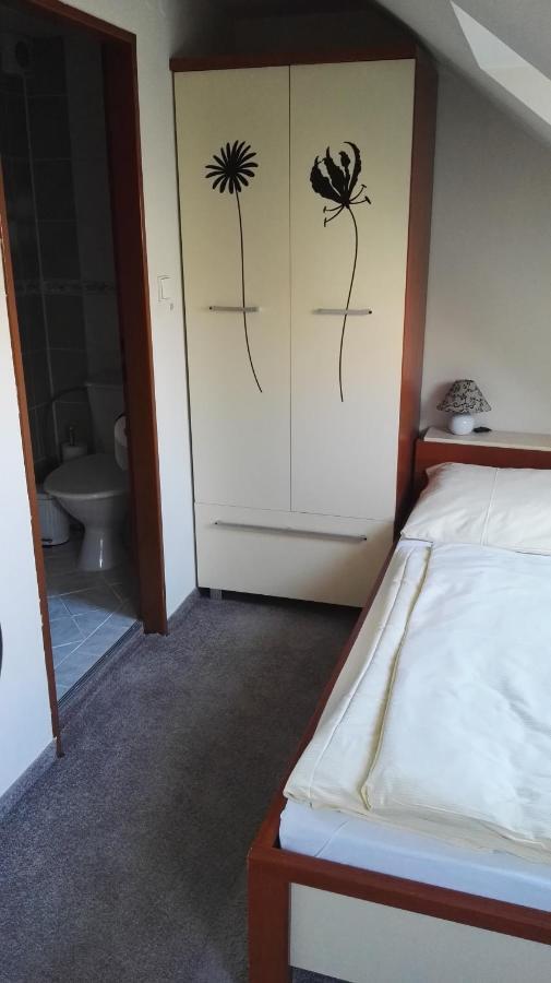 Pension Villa Marit Прага Екстер'єр фото
